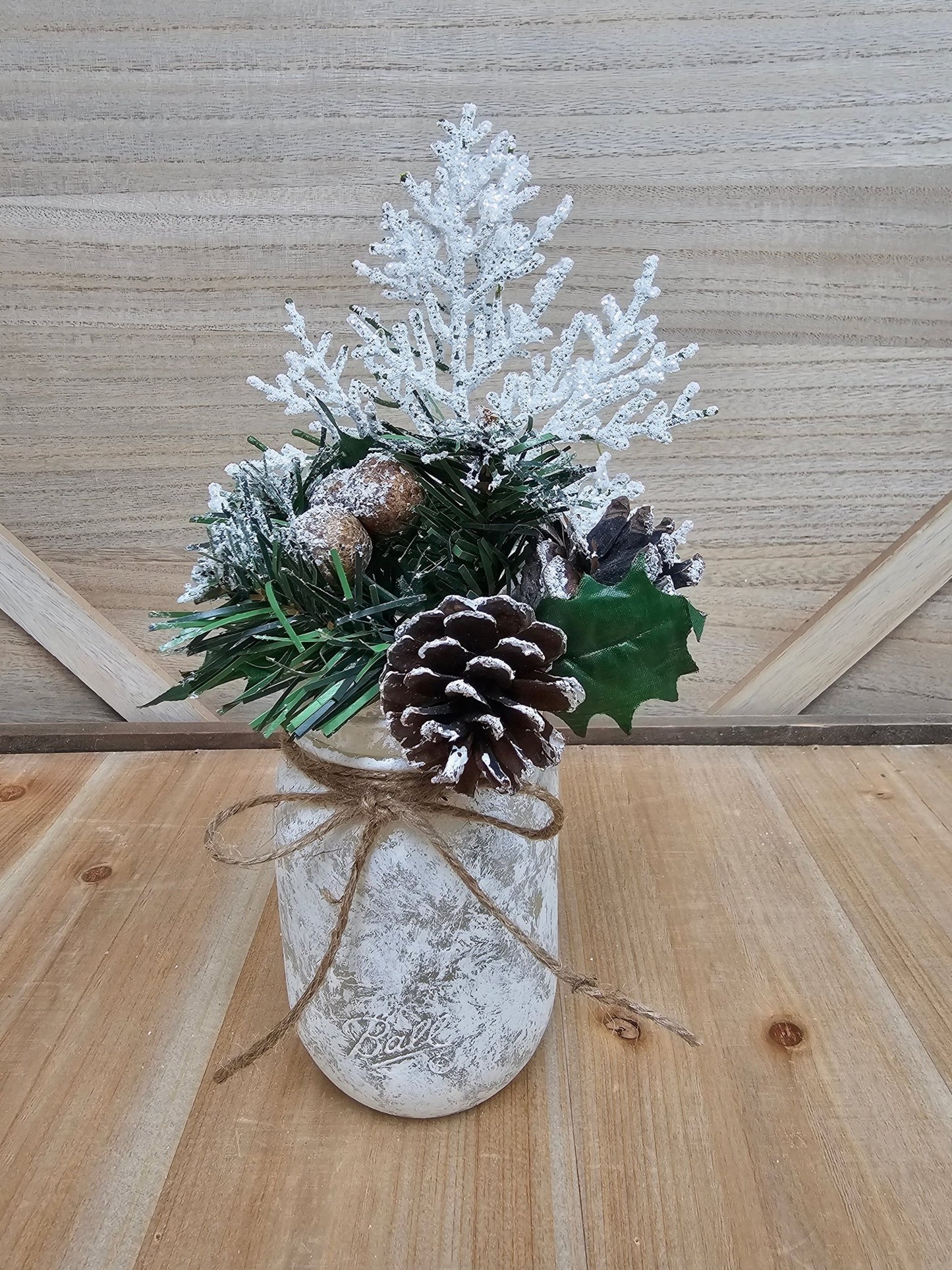 White Christmas Centerpiece - Glassy Gal Decor