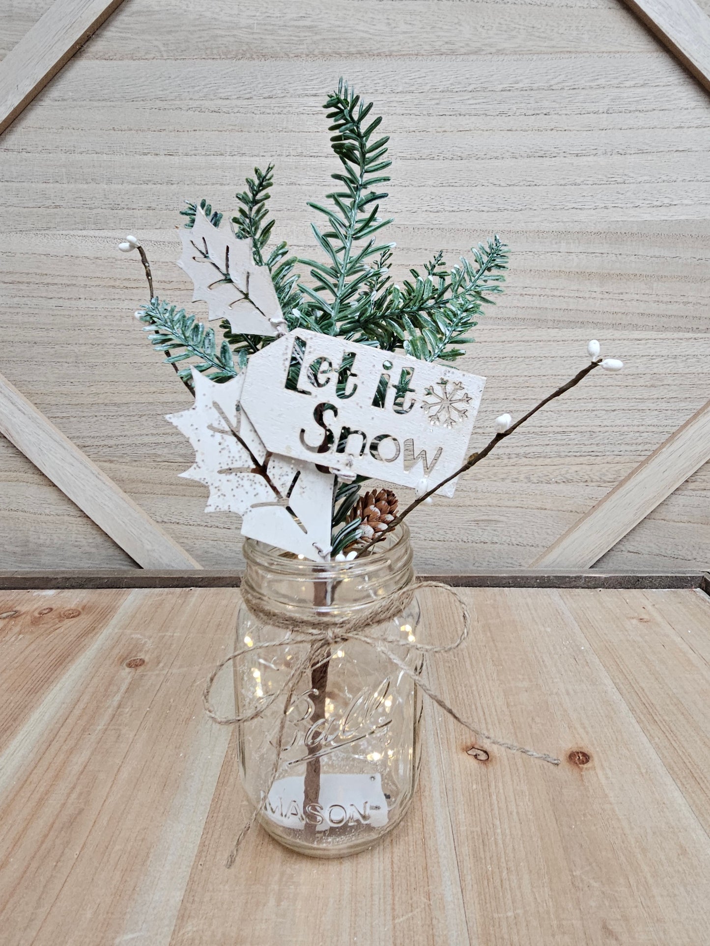 White Christmas Centerpiece - Free Shipping