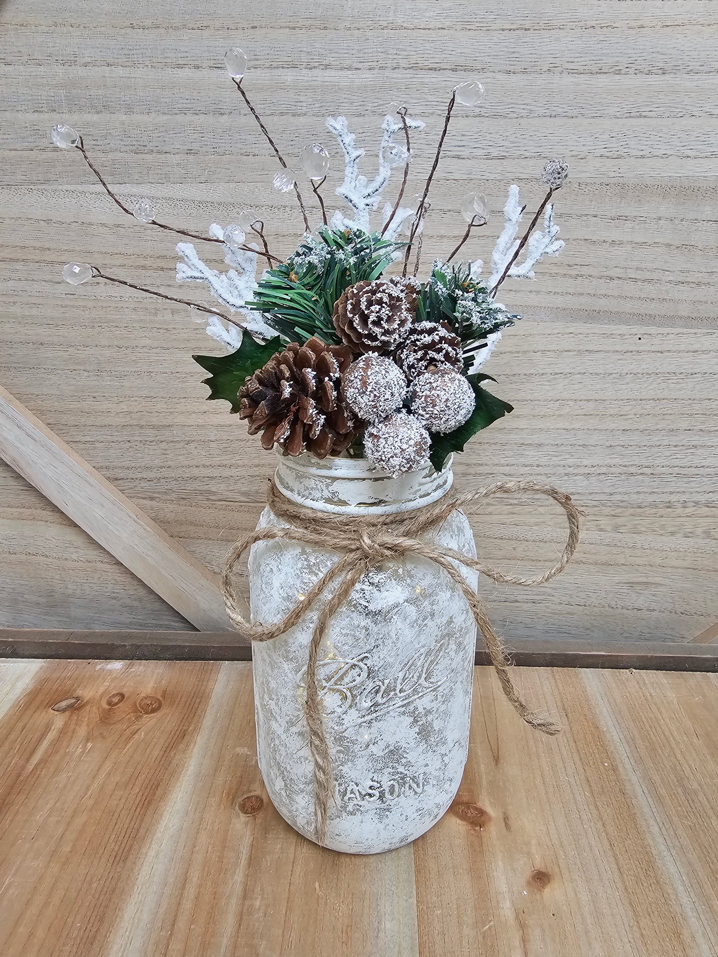 Snowy Winter Wonderland Mason Jar With Fairy Lights - Free Shipping